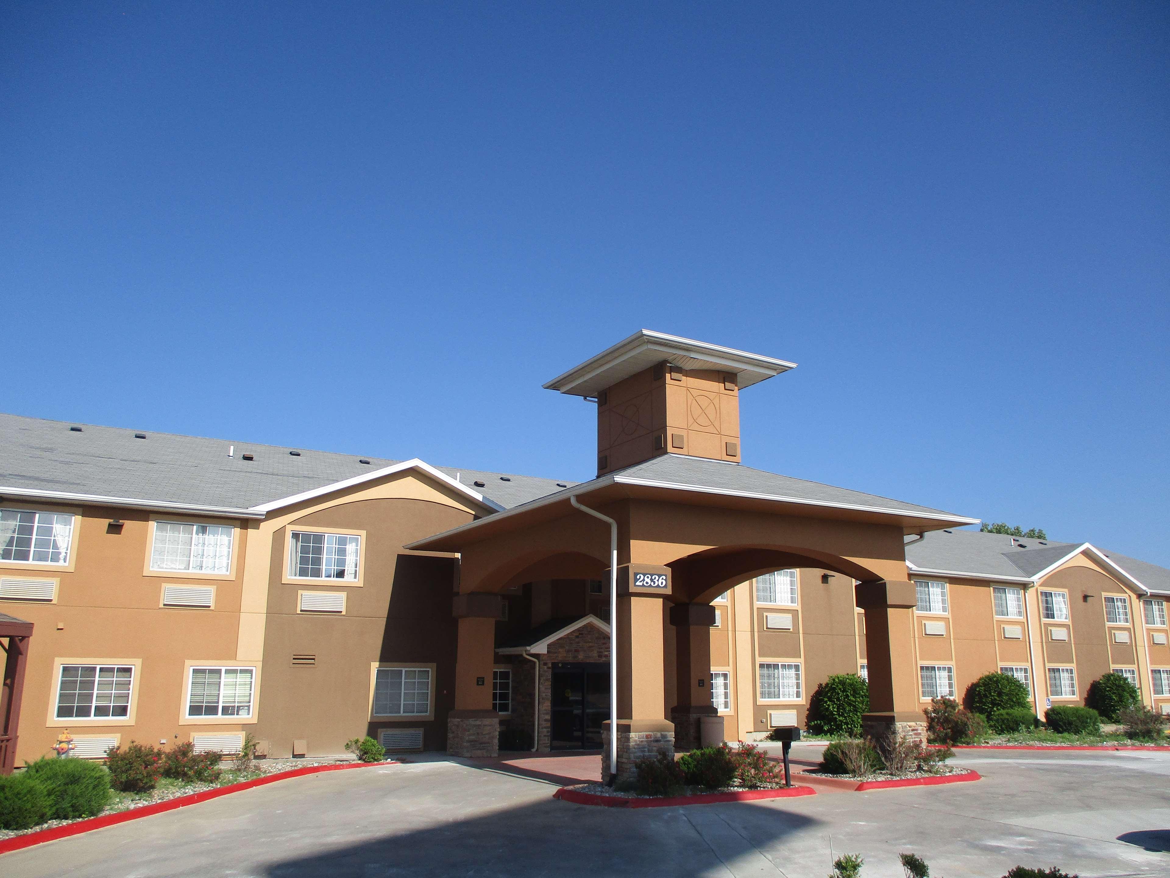 Best Western Emporia Inn Extérieur photo