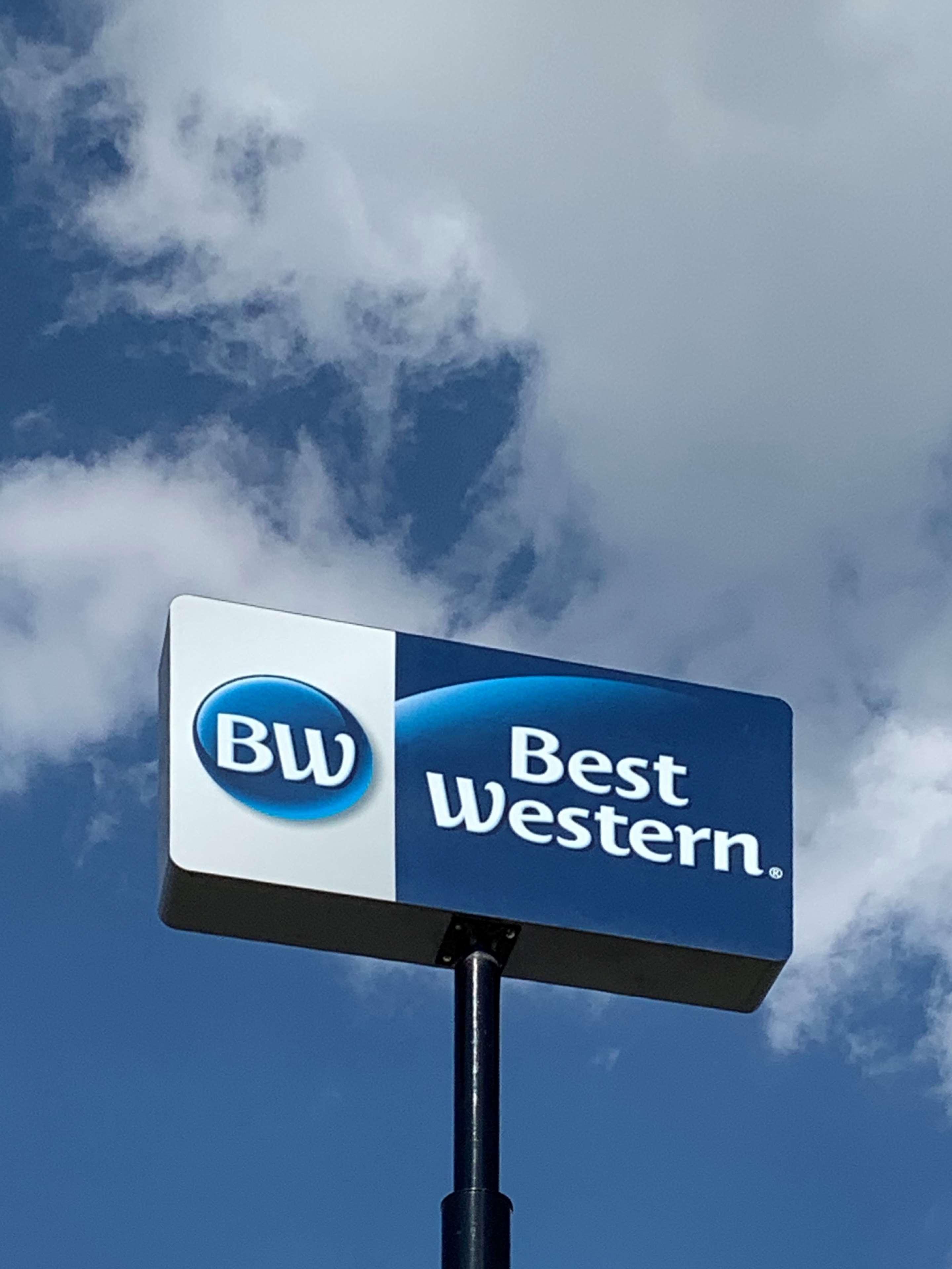 Best Western Emporia Inn Extérieur photo